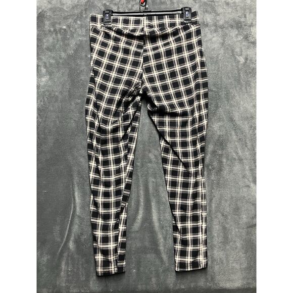 Torrid Leggings Woman’s Sz 1X Black White Plaid Ankle Elastic Waist Stretch - Picture 5 of 5